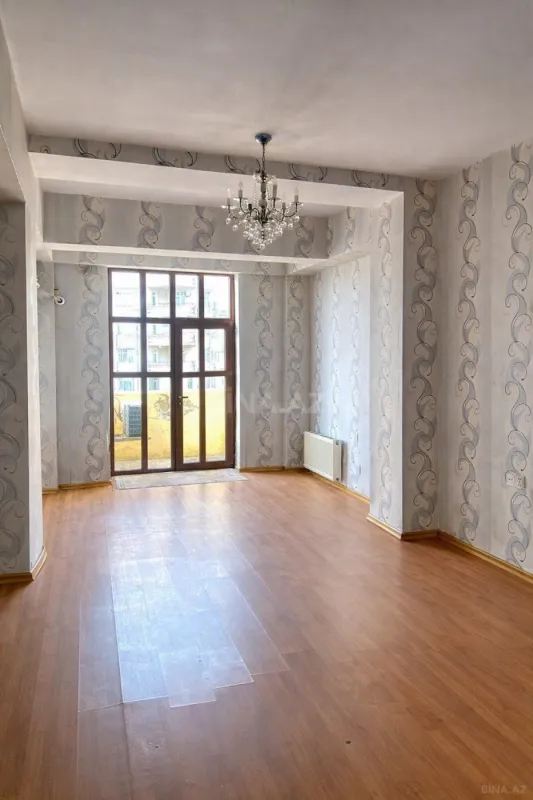 Satılır 2 otaqlı mənzil 90 m²