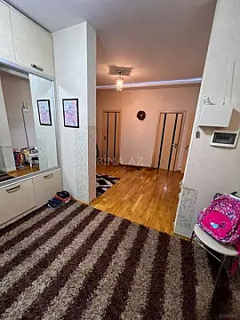 Satılır 2 otaqlı mənzil 105 m²