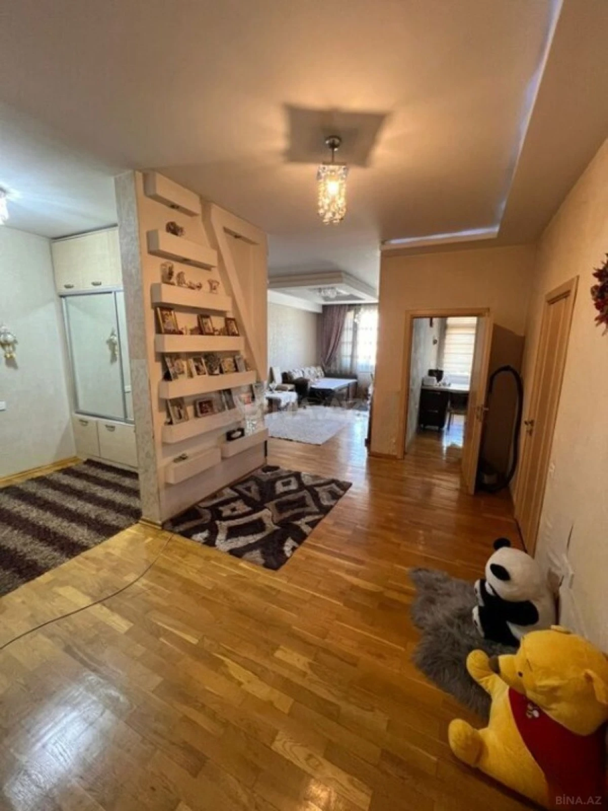 Satılır 2 otaqlı mənzil 105 m²