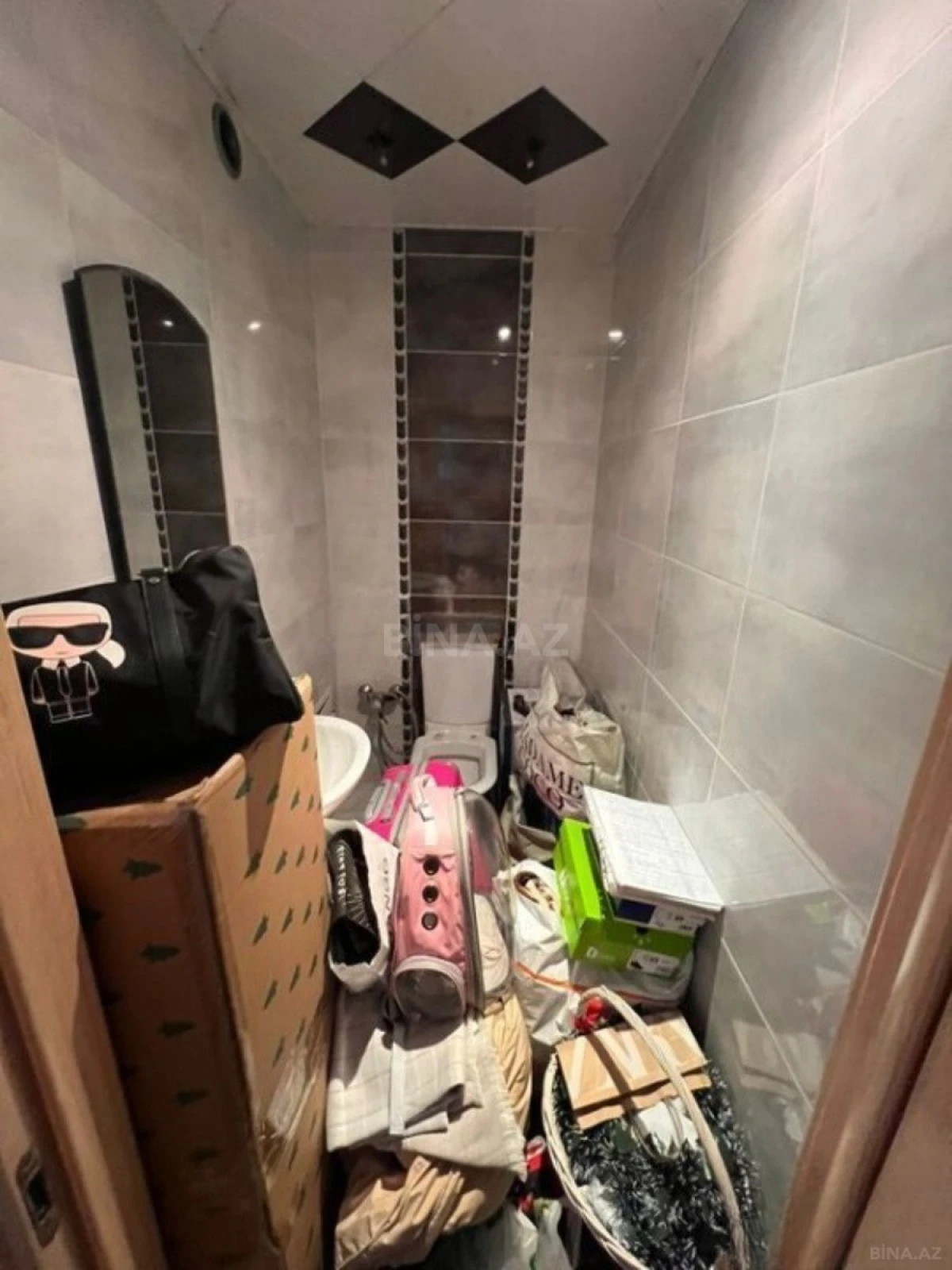 Satılır 2 otaqlı mənzil 105 m²