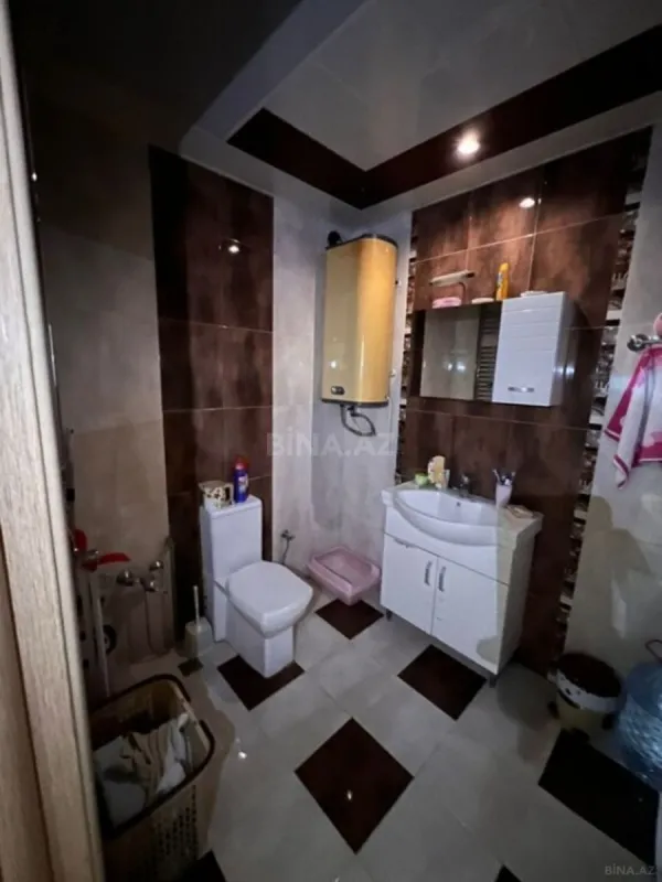 Satılır 2 otaqlı mənzil 105 m²