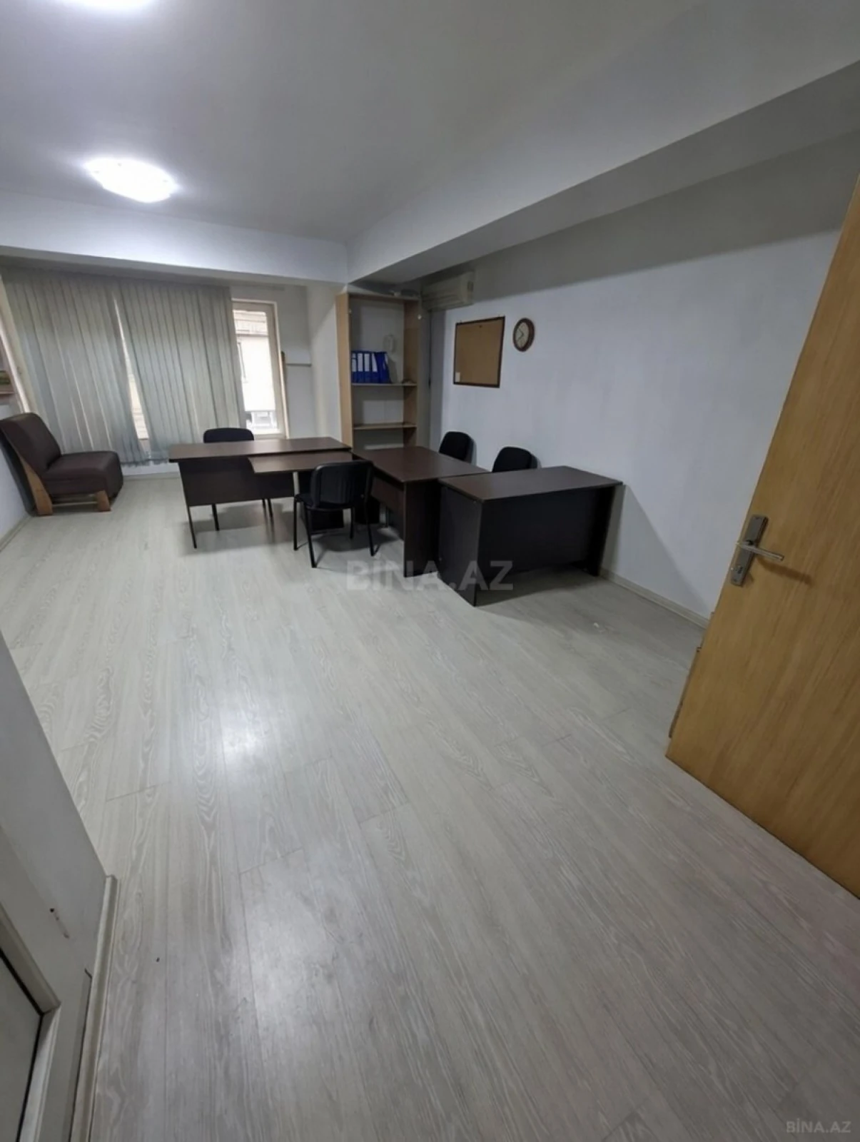 Kirayə verilir 1 otaqlı ofis 40 m²