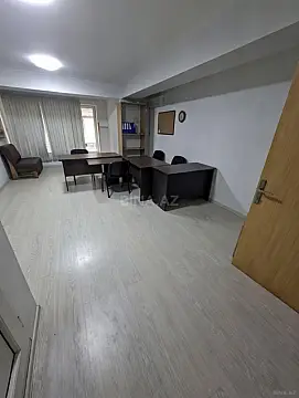 Kirayə verilir 1 otaqlı ofis 40 m²