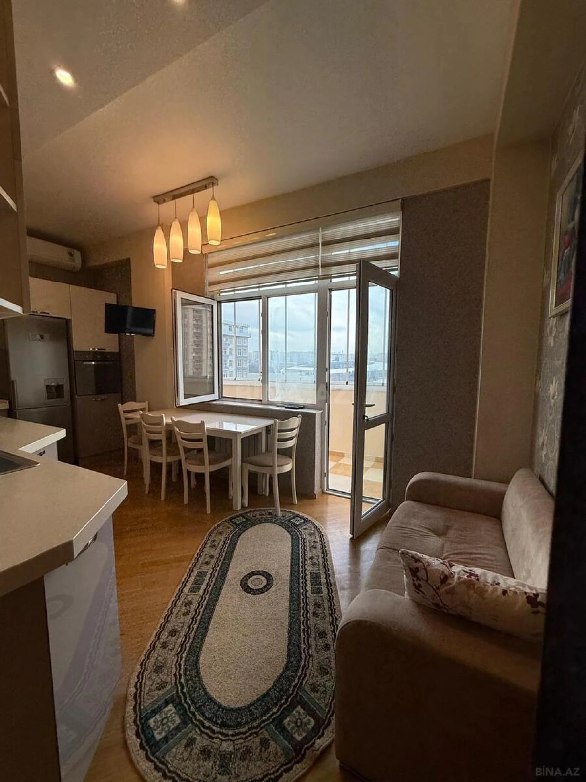 Kirayə verilir 3 otaqlı mənzil 110 m²