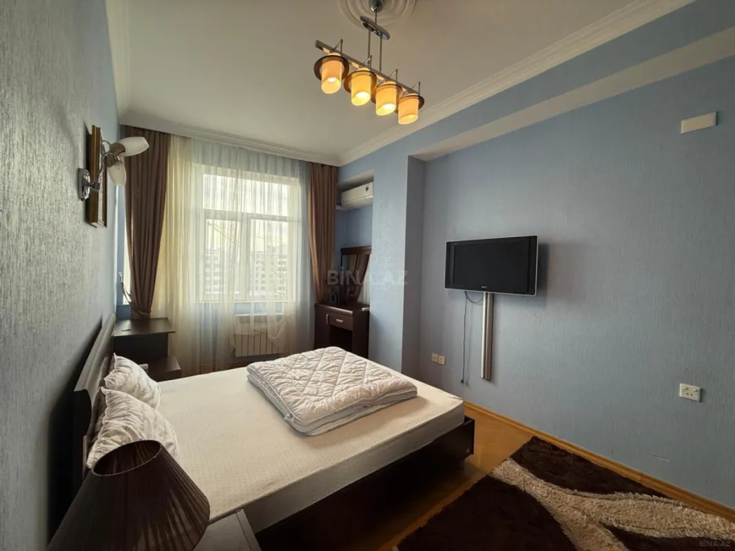Kirayə verilir 3 otaqlı mənzil 110 m²