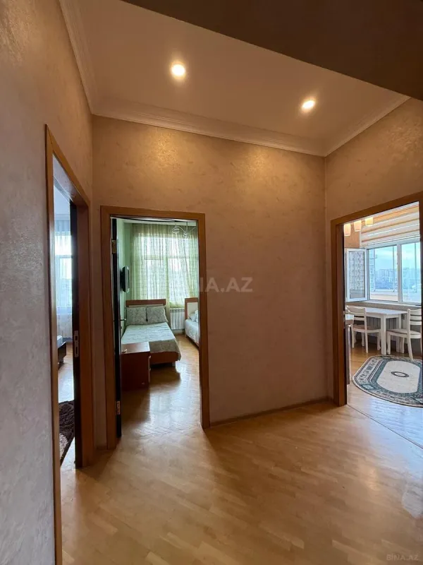 Kirayə verilir 3 otaqlı mənzil 110 m²
