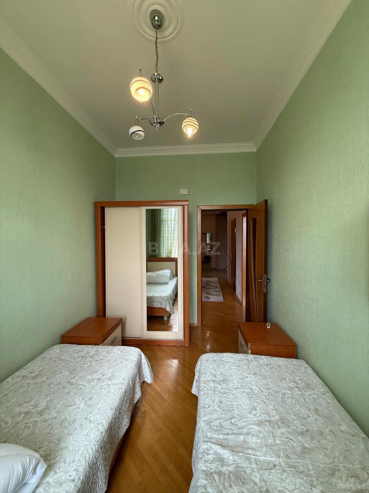 Kirayə verilir 3 otaqlı mənzil 110 m²