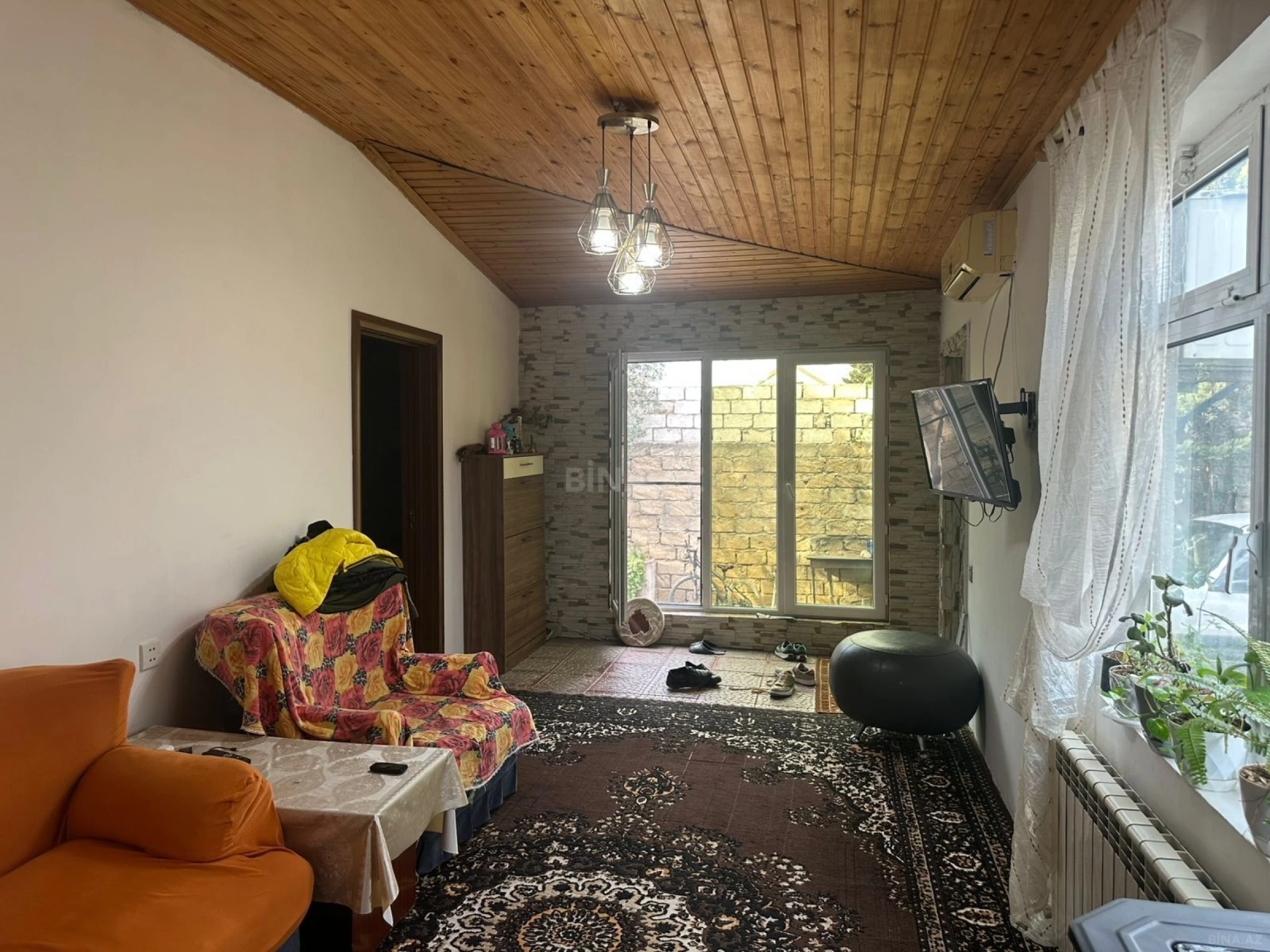 Satılır 4 otaqlı həyət evi 150 m²