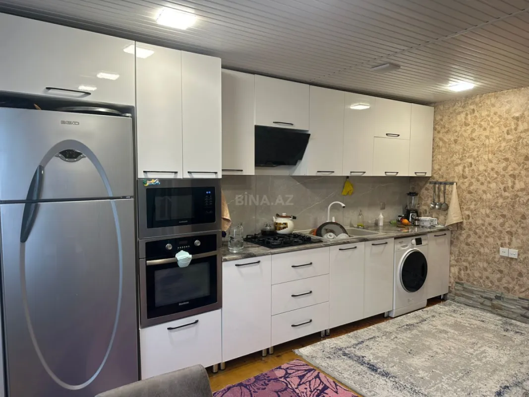 Satılır 4 otaqlı həyət evi 150 m²