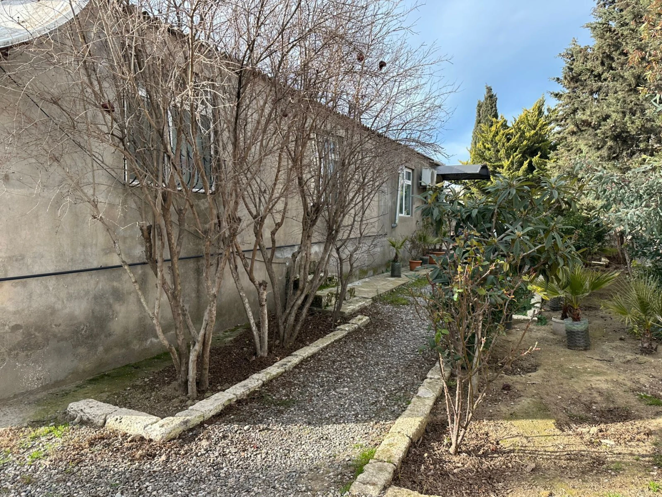 Satılır 4 otaqlı həyət evi 150 m²