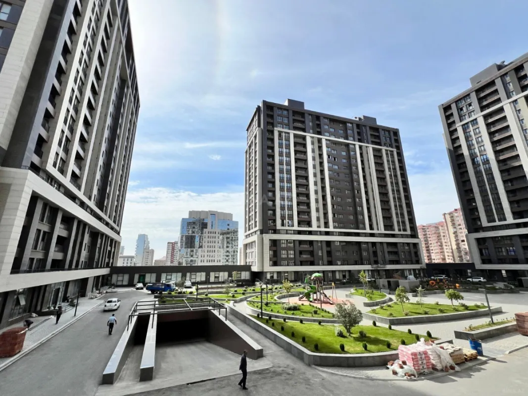 Satılır 2 otaqlı mənzil 68 m²
