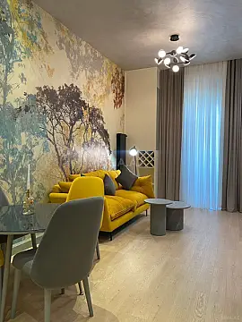 Kirayə verilir 2 otaqlı mənzil 60 m²