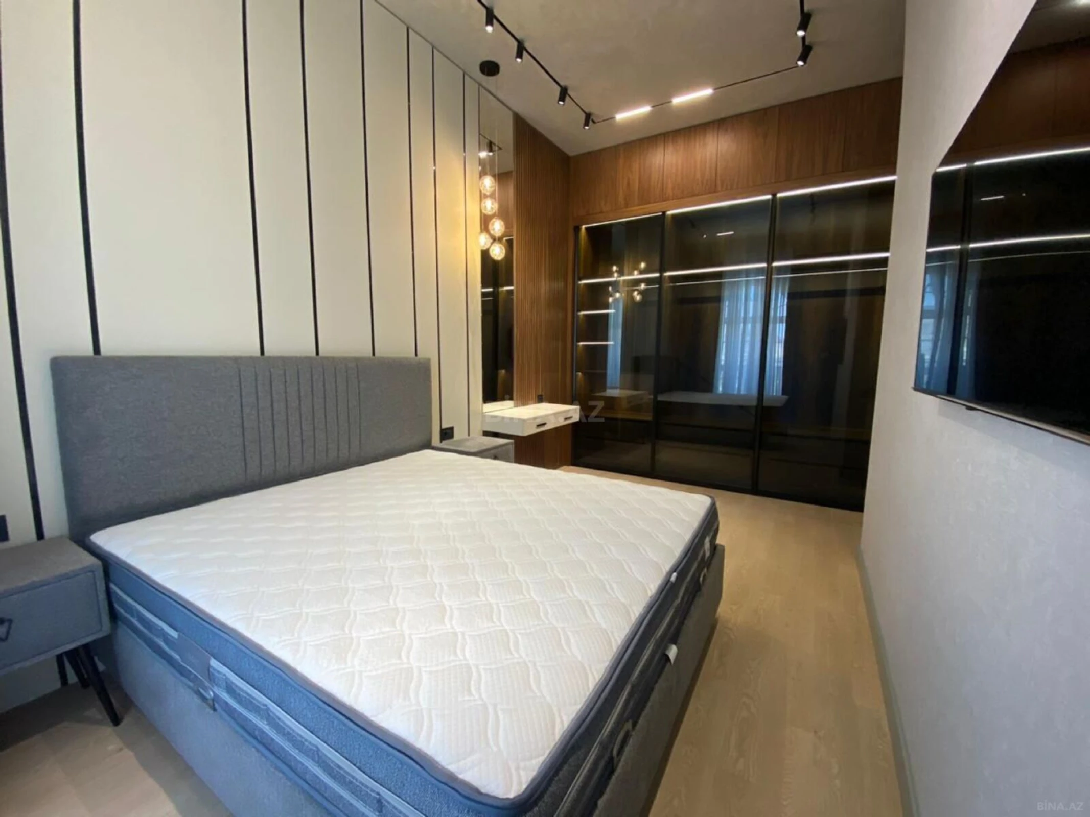 Kirayə verilir 2 otaqlı mənzil 60 m²