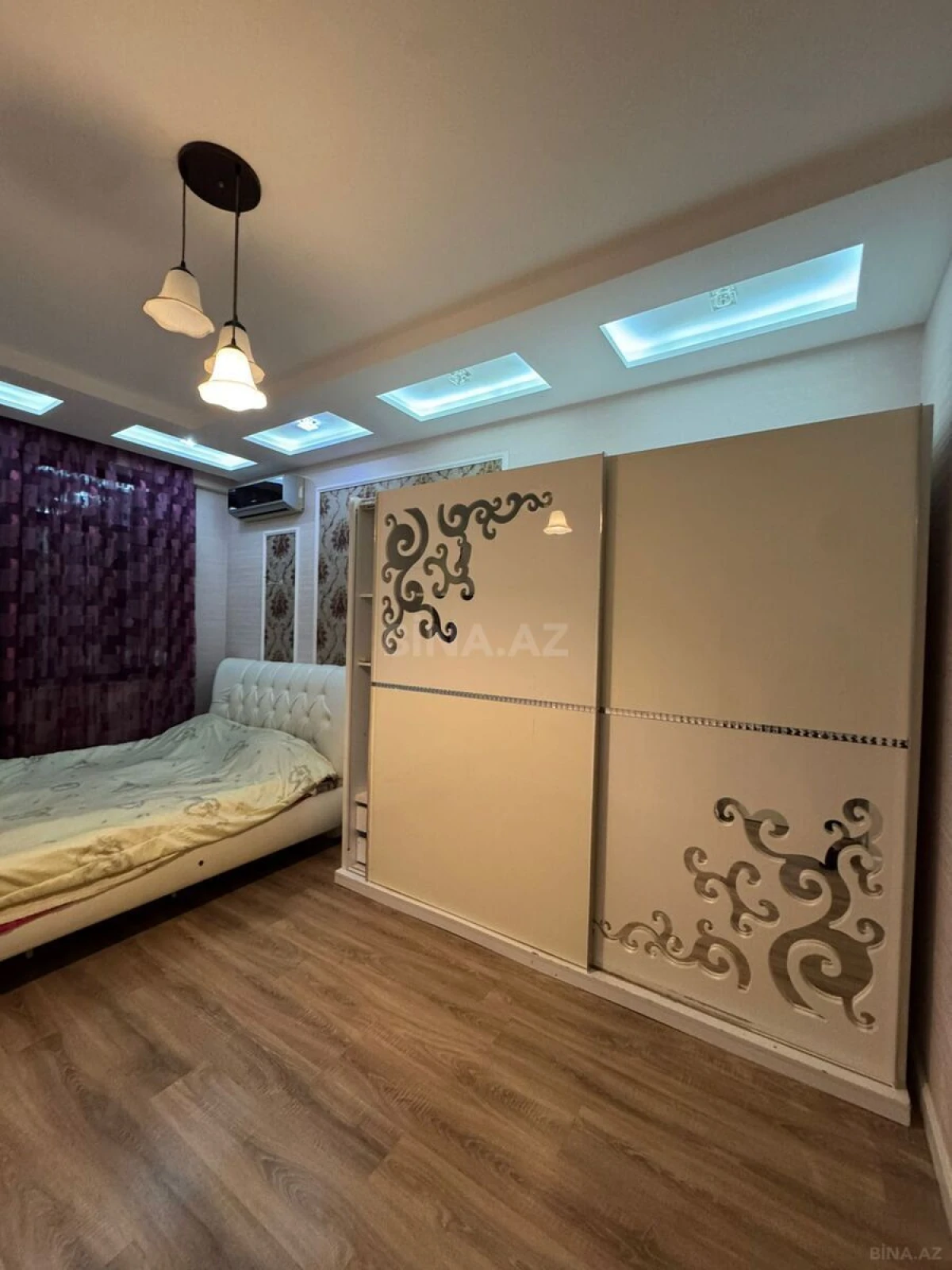 Kirayə verilir 3 otaqlı mənzil 105 m²