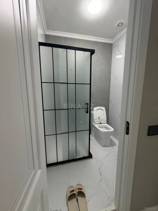 Satılır 2 otaqlı mənzil 67 m²