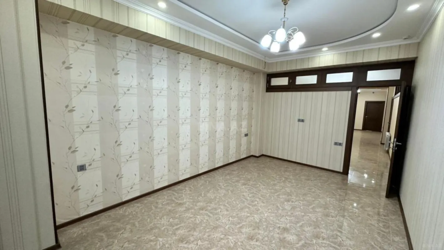 Kirayə verilir obyekt 165 m²