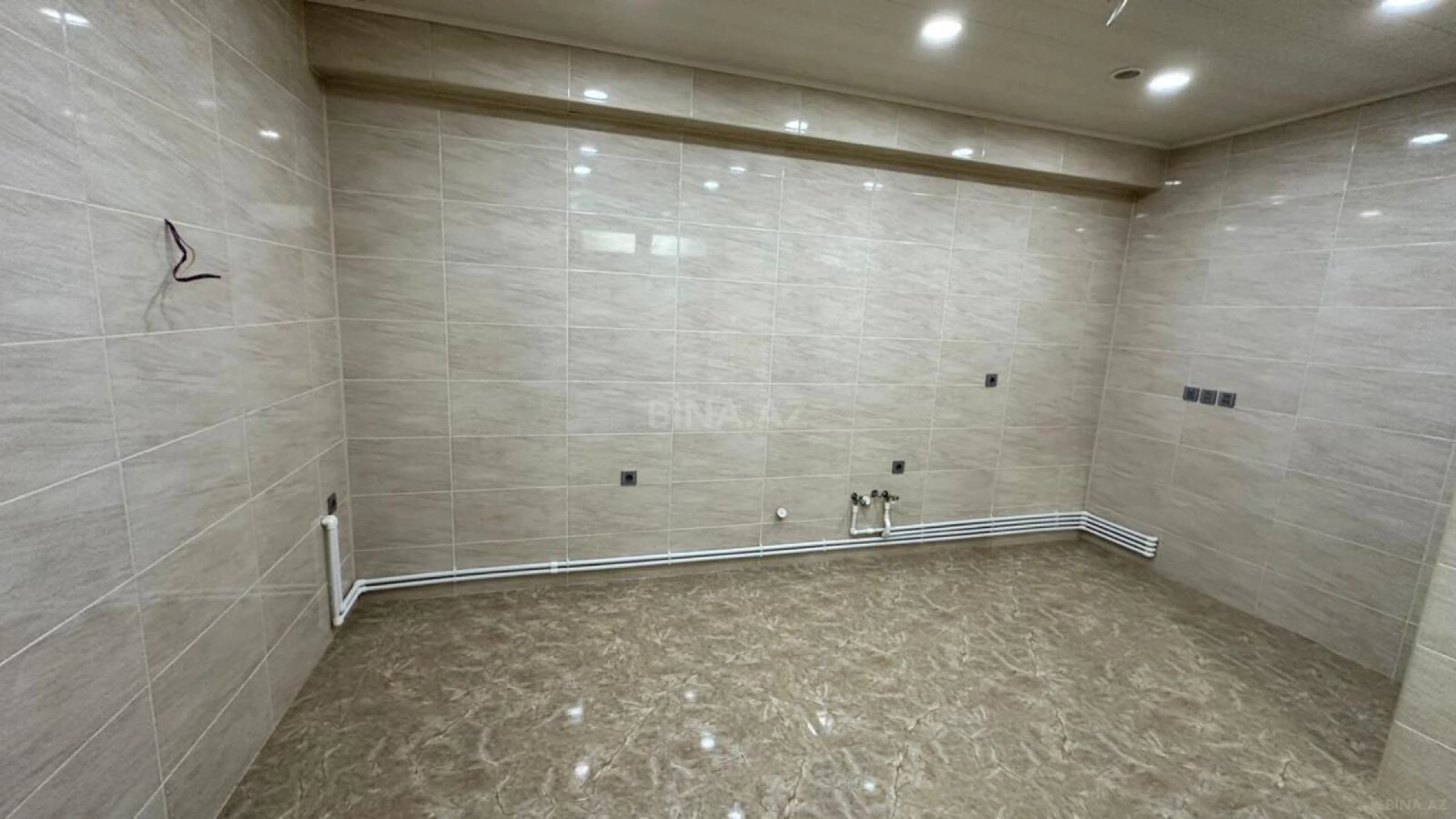 Kirayə verilir obyekt 165 m²