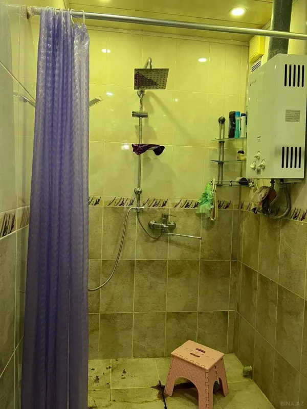 Satılır 4 otaqlı mənzil 70 m²