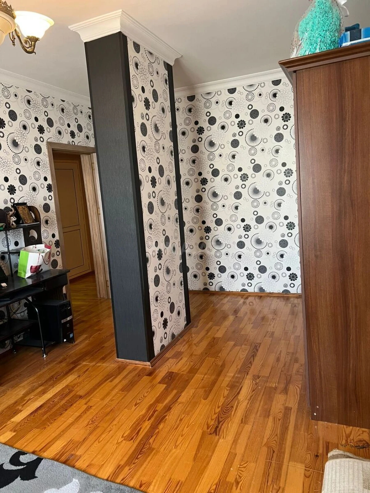 Satılır 4 otaqlı mənzil 70 m²
