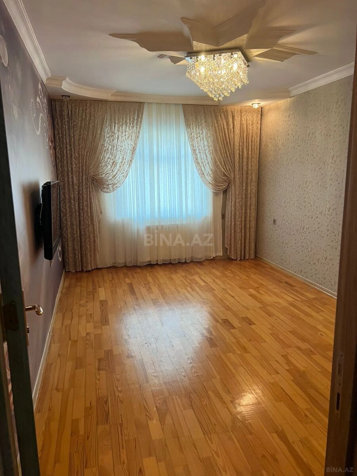 Satılır 4 otaqlı mənzil 70 m²