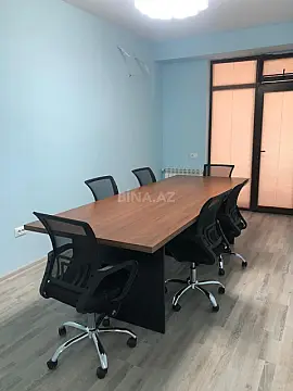Kirayə verilir 3 otaqlı ofis 180 m²