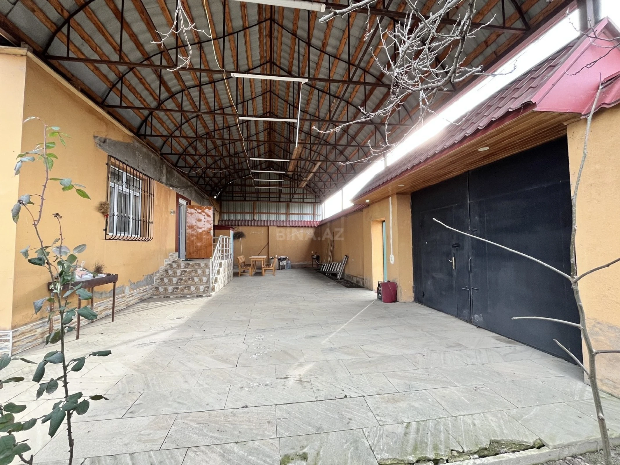 Satılır 4 otaqlı həyət evi 100 m²