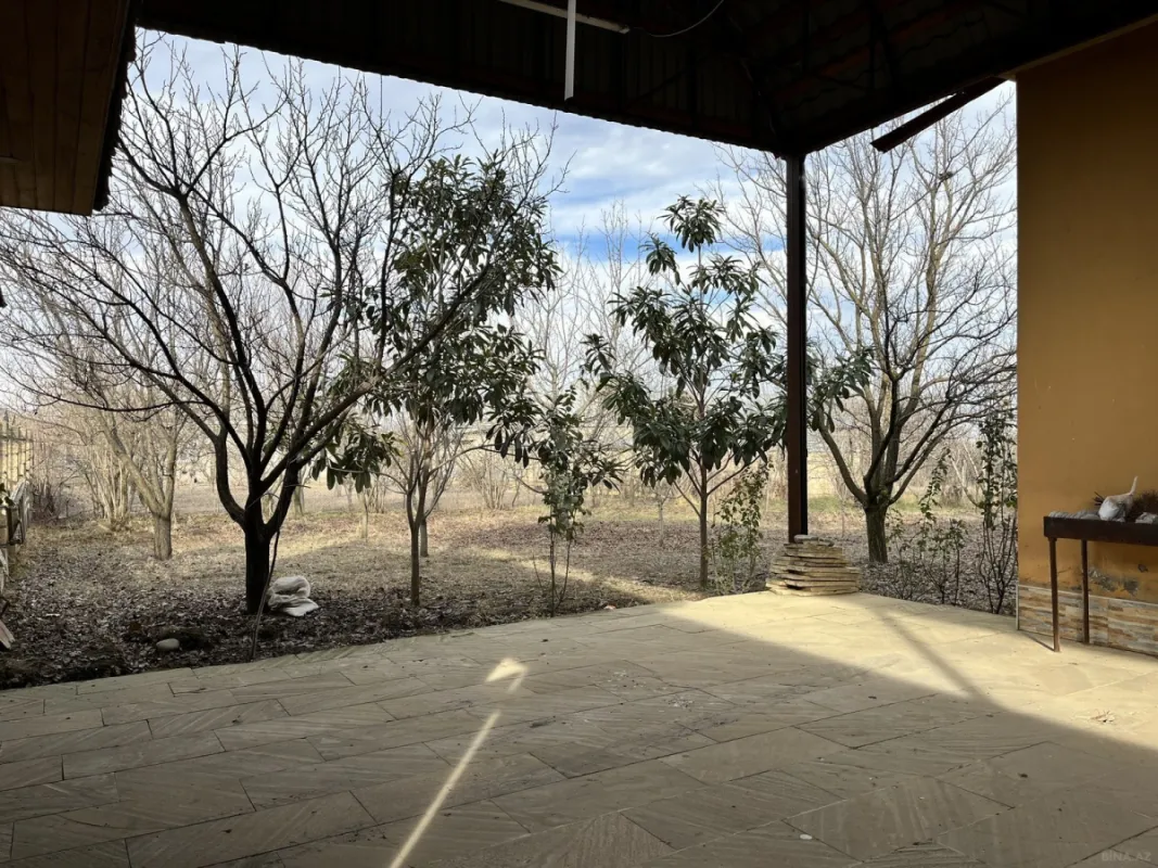 Satılır 4 otaqlı həyət evi 100 m²