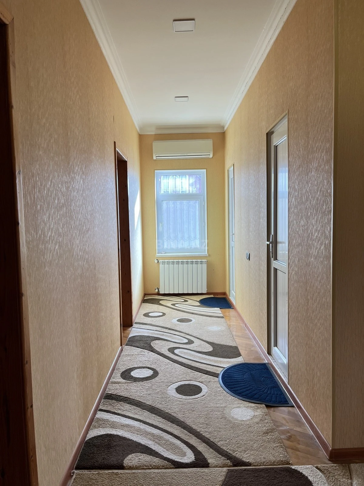 Satılır 4 otaqlı həyət evi 100 m²