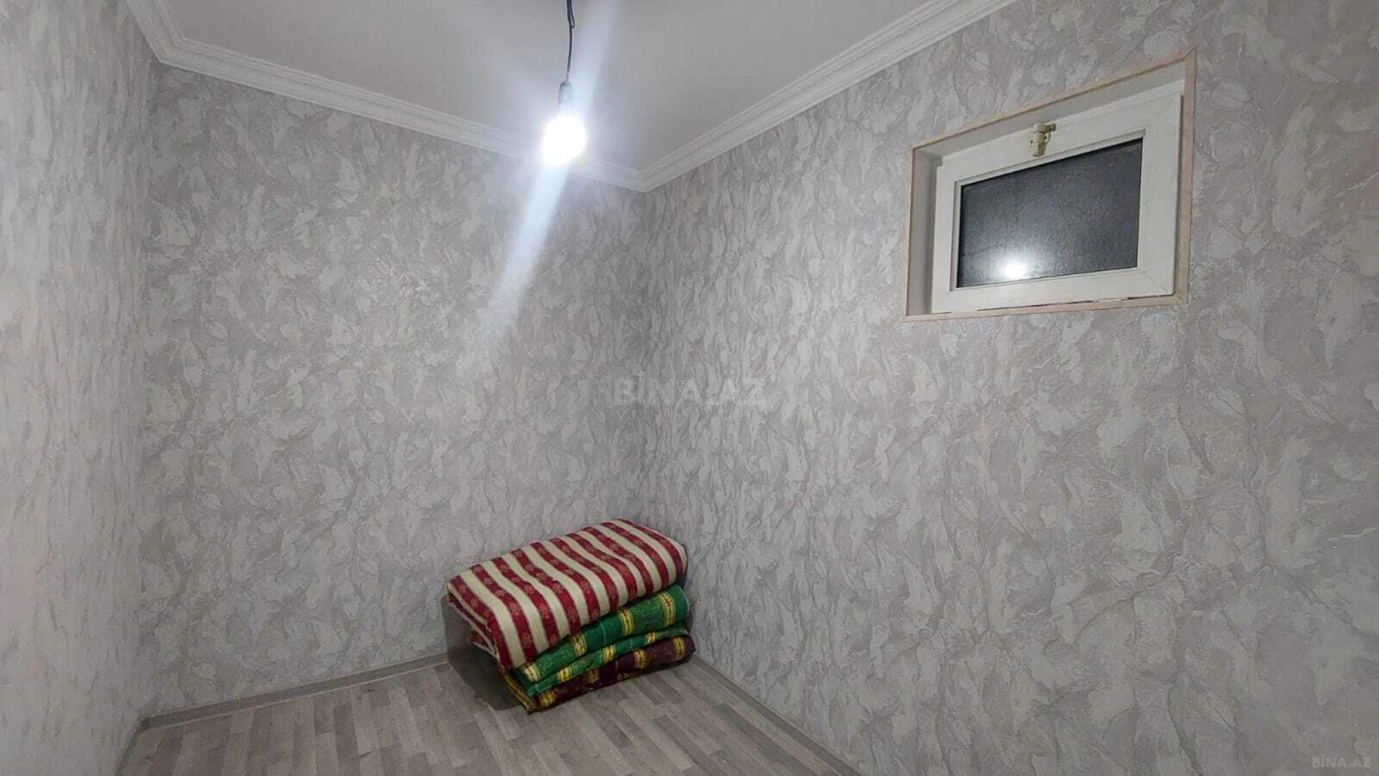 Satılır 2 otaqlı həyət evi 40 m²
