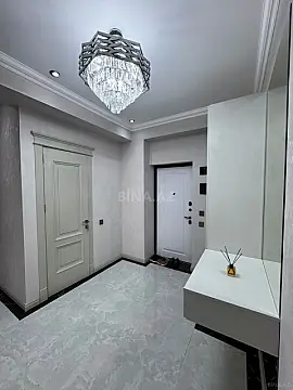 Satılır 3 otaqlı mənzil 140 m²