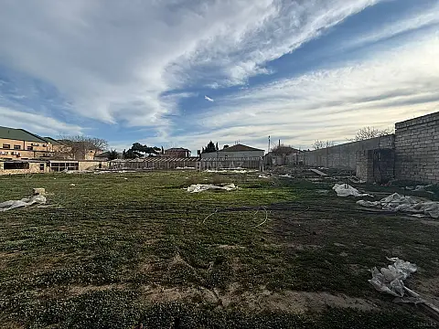 Satılır torpaq sahəsi 28 m²