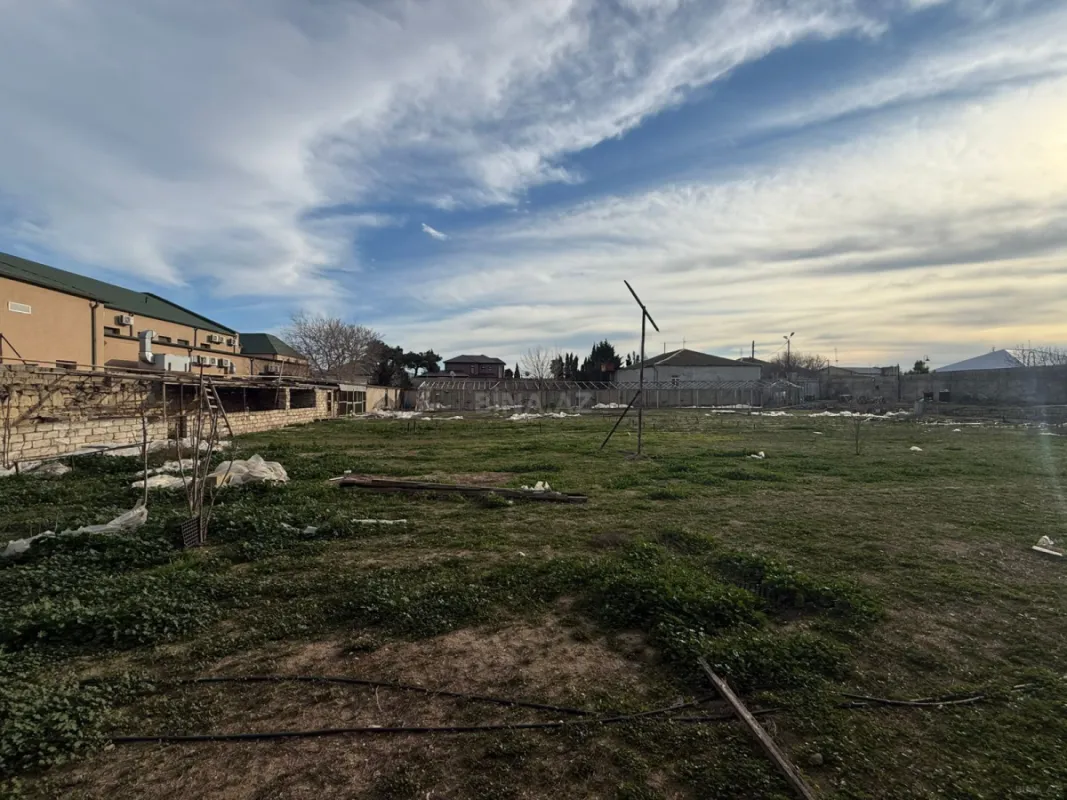 Satılır torpaq sahəsi 28 m²