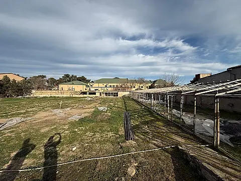 Satılır torpaq sahəsi 28 m²