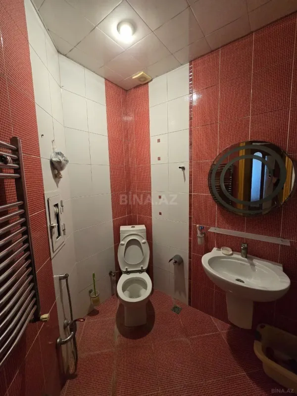Satılır 3 otaqlı mənzil 143 m²
