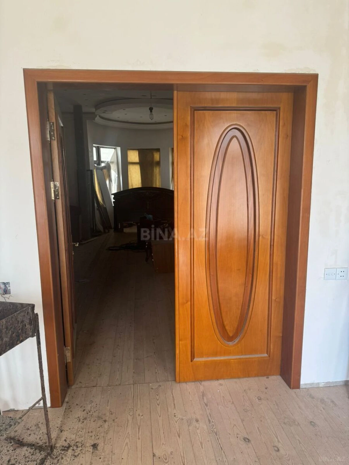 Satılır 5 otaqlı həyət evi 430 m²