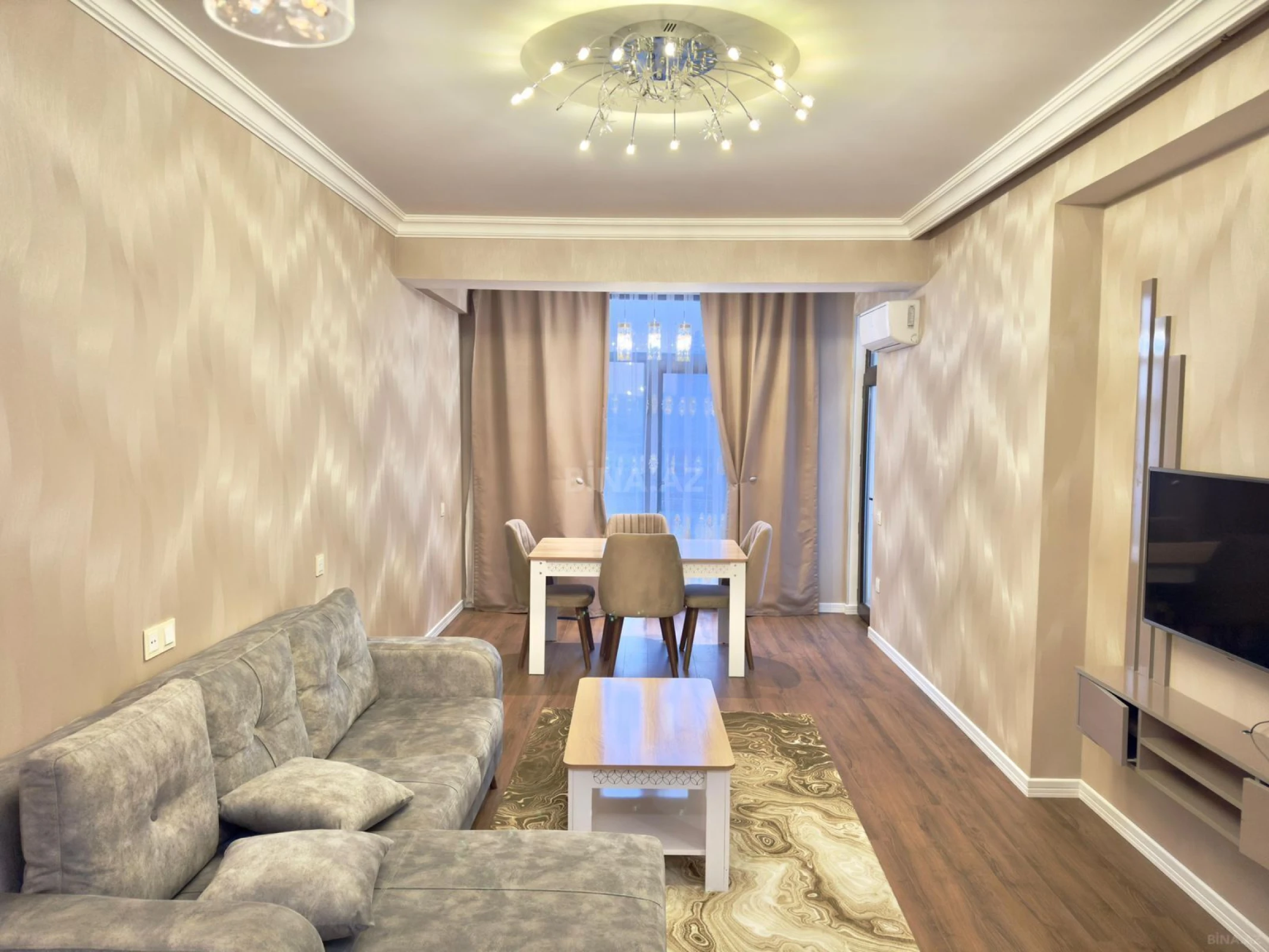Satılır 2 otaqlı mənzil 67 m²