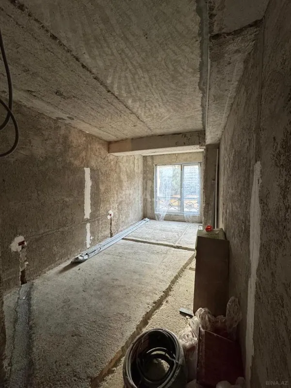 Satılır 3 otaqlı mənzil 120 m²