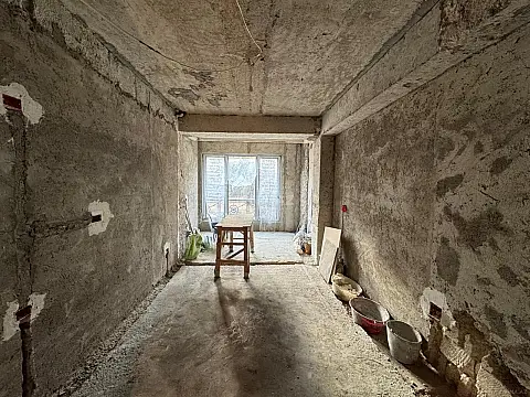 Satılır 3 otaqlı mənzil 120 m²