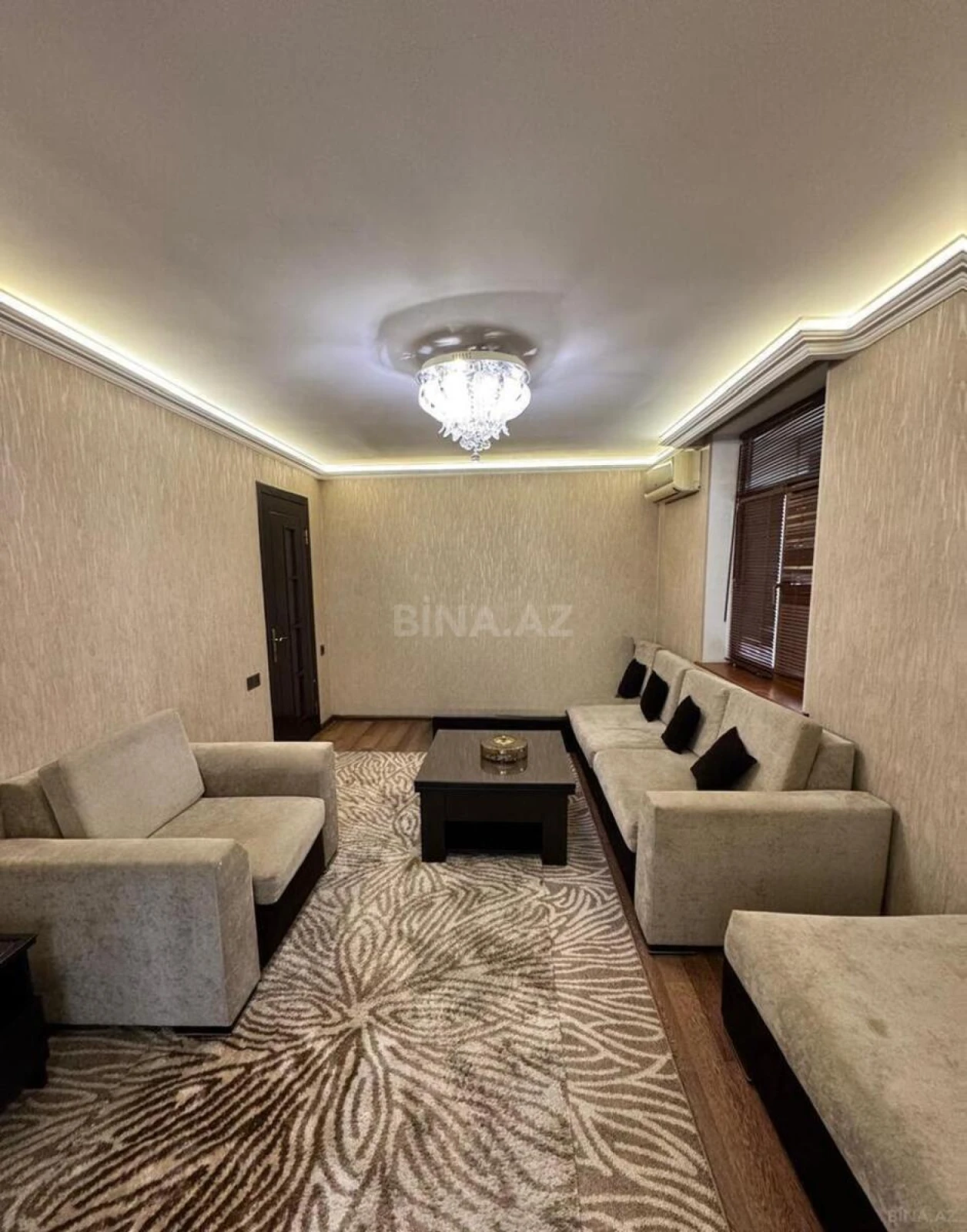 Satılır 2 otaqlı mənzil 55 m²