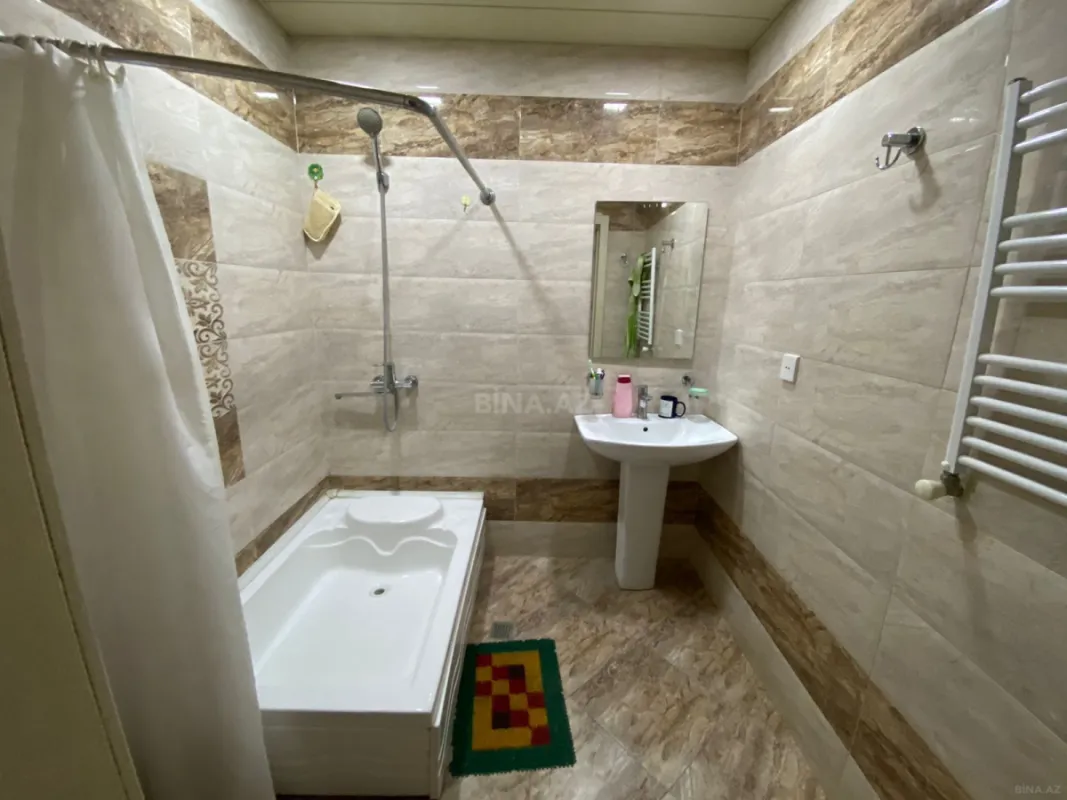 Kirayə verilir 2 otaqlı mənzil 70 m²