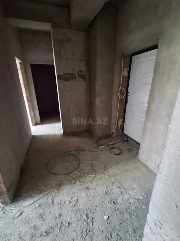 Satılır 2 otaqlı mənzil 104.2 m²