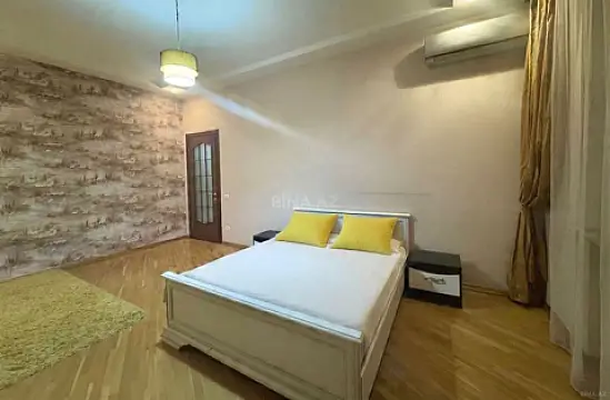 Kirayə verilir 2 otaqlı mənzil 101 m²