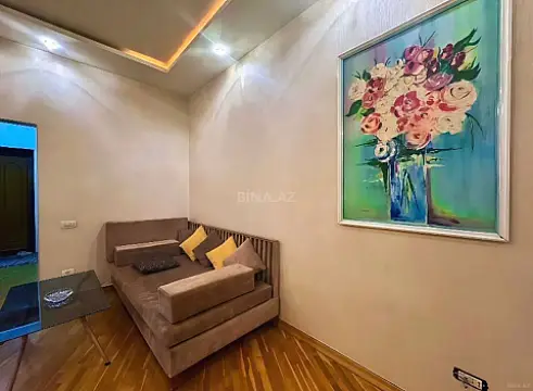 Kirayə verilir 2 otaqlı mənzil 101 m²