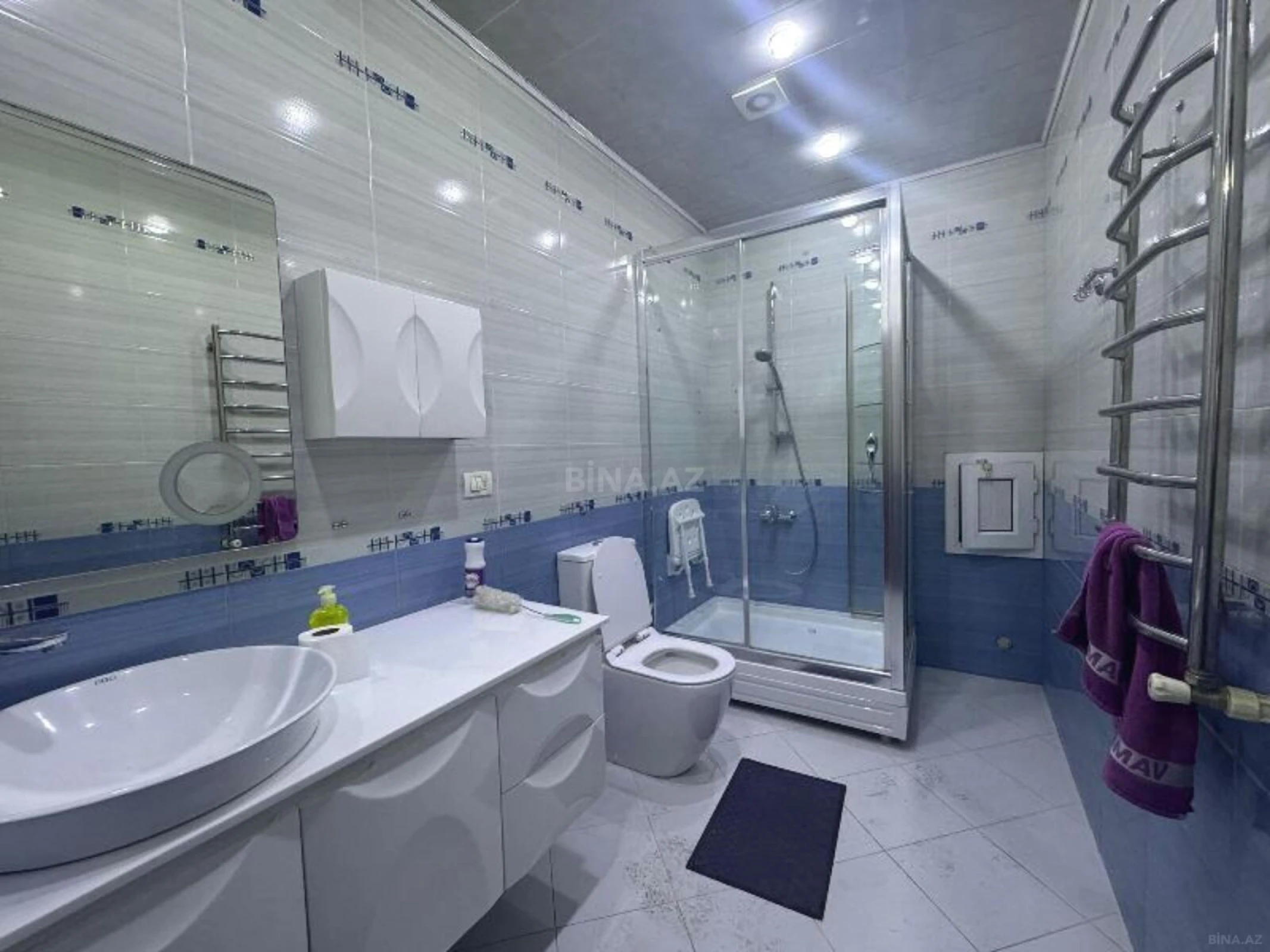 Kirayə verilir 2 otaqlı mənzil 101 m²