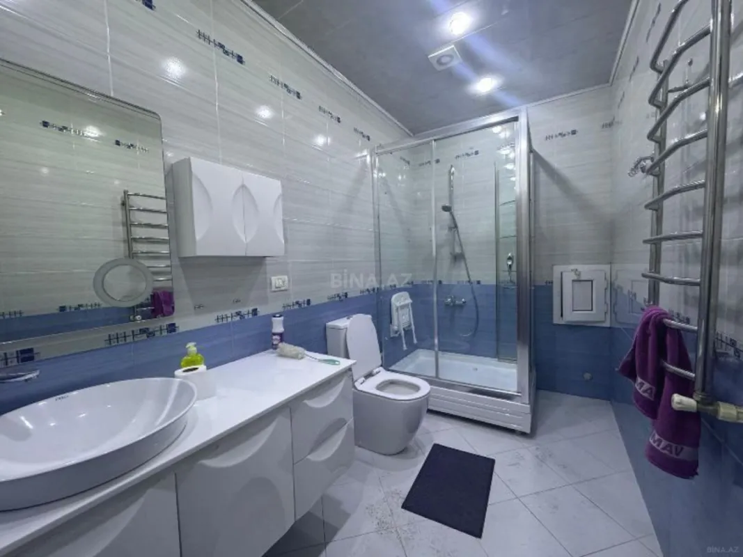 Kirayə verilir 2 otaqlı mənzil 101 m²