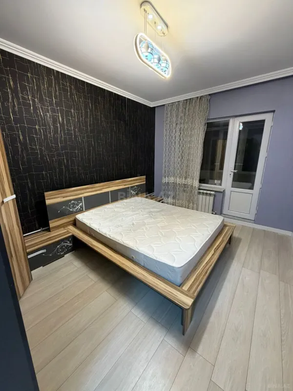 Kirayə verilir 3 otaqlı mənzil 99 m²
