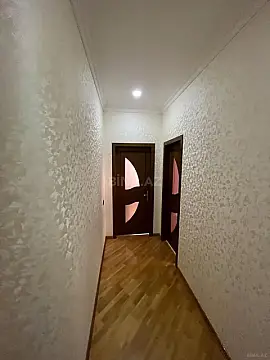 Kirayə verilir 3 otaqlı mənzil 137 m²