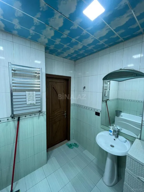 Kirayə verilir 3 otaqlı mənzil 137 m²