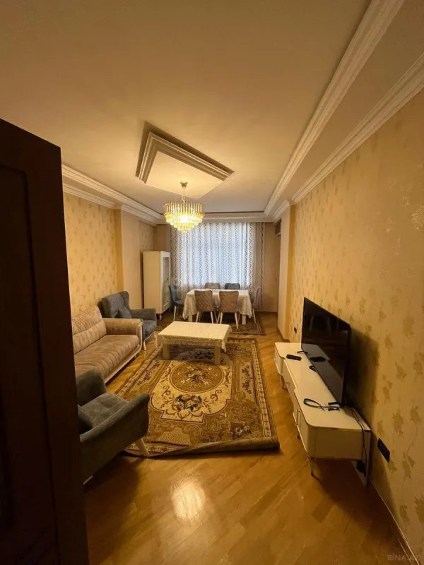 Kirayə verilir 3 otaqlı mənzil 137 m²
