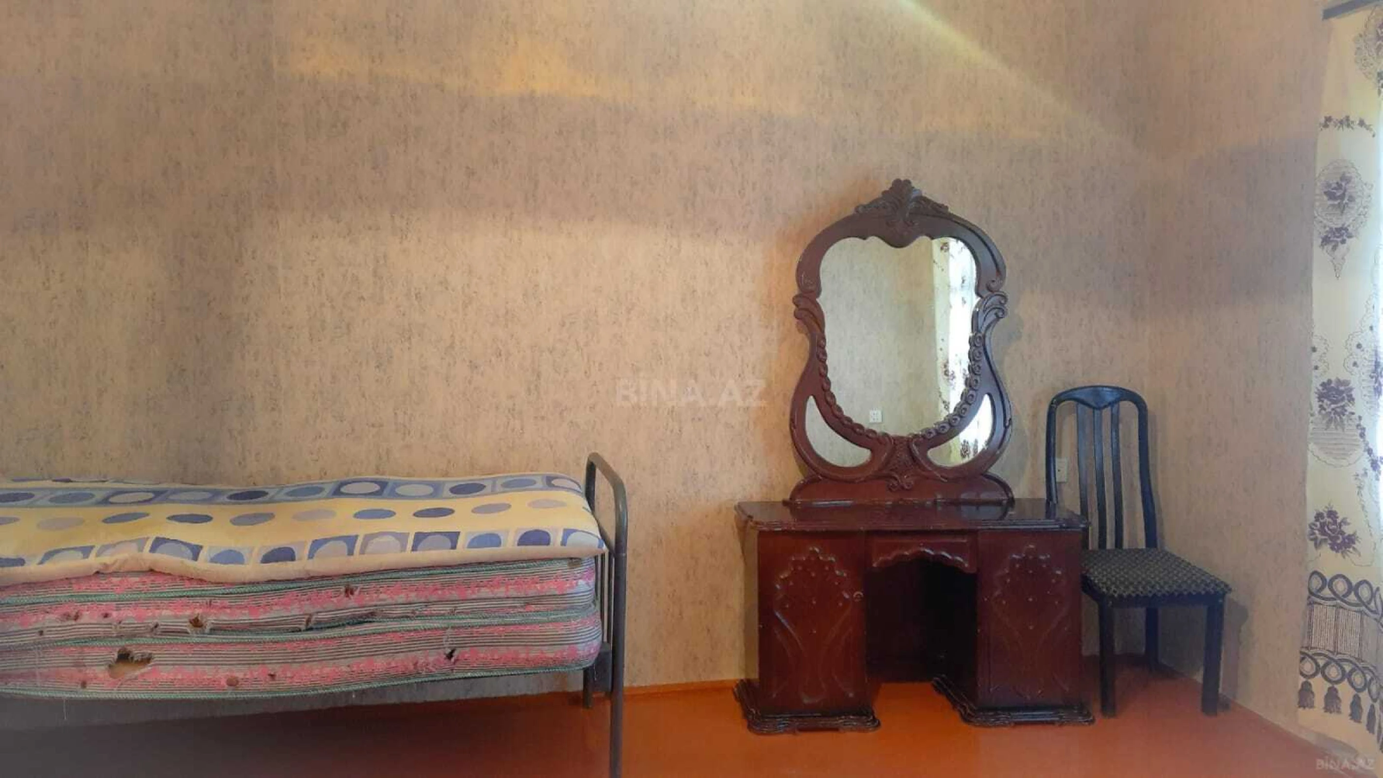 Satılır 2 otaqlı mənzil 57 m²